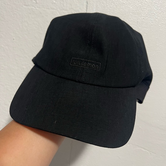 lululemon athletica black hat - Picture 1 of 4
